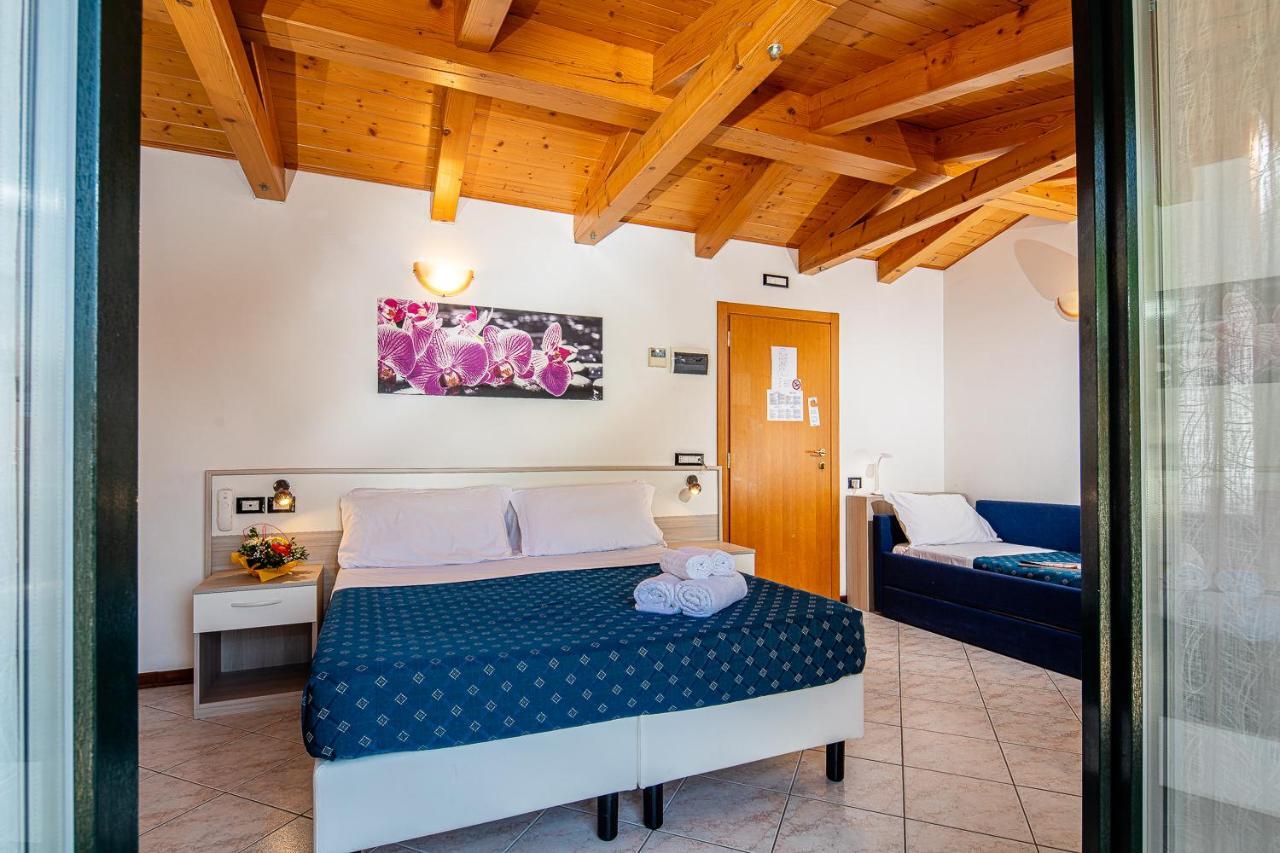 Hotel Orchidea Λινιάνο Σαμπιαντόρο Εξωτερικό φωτογραφία